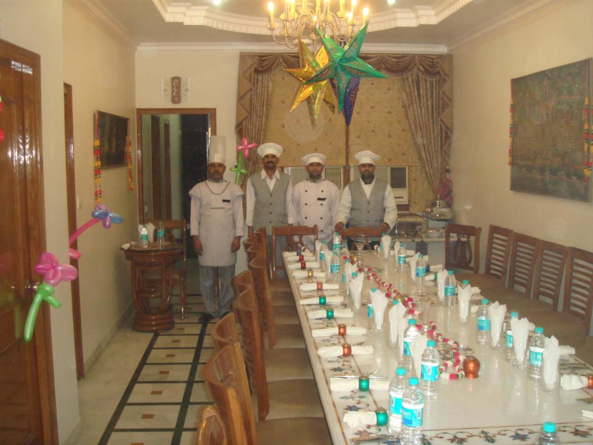 Bajaj Indian Home Stay Нью-Делі Екстер'єр фото