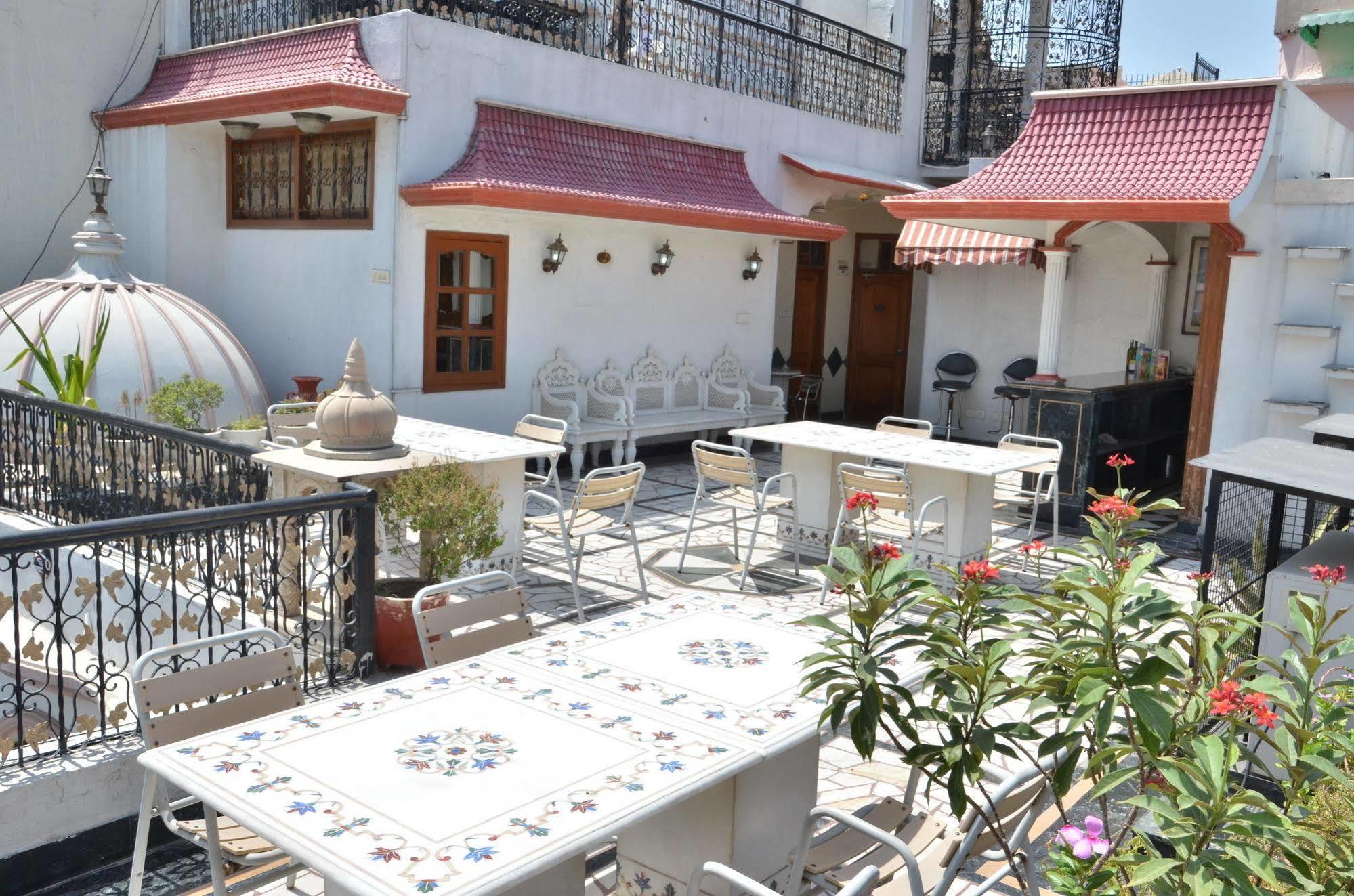Bajaj Indian Home Stay Нью-Делі Екстер'єр фото